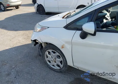 2012 Ford Fiesta S из США, поврежденный, VIN 3FADP4AJ1CM102197